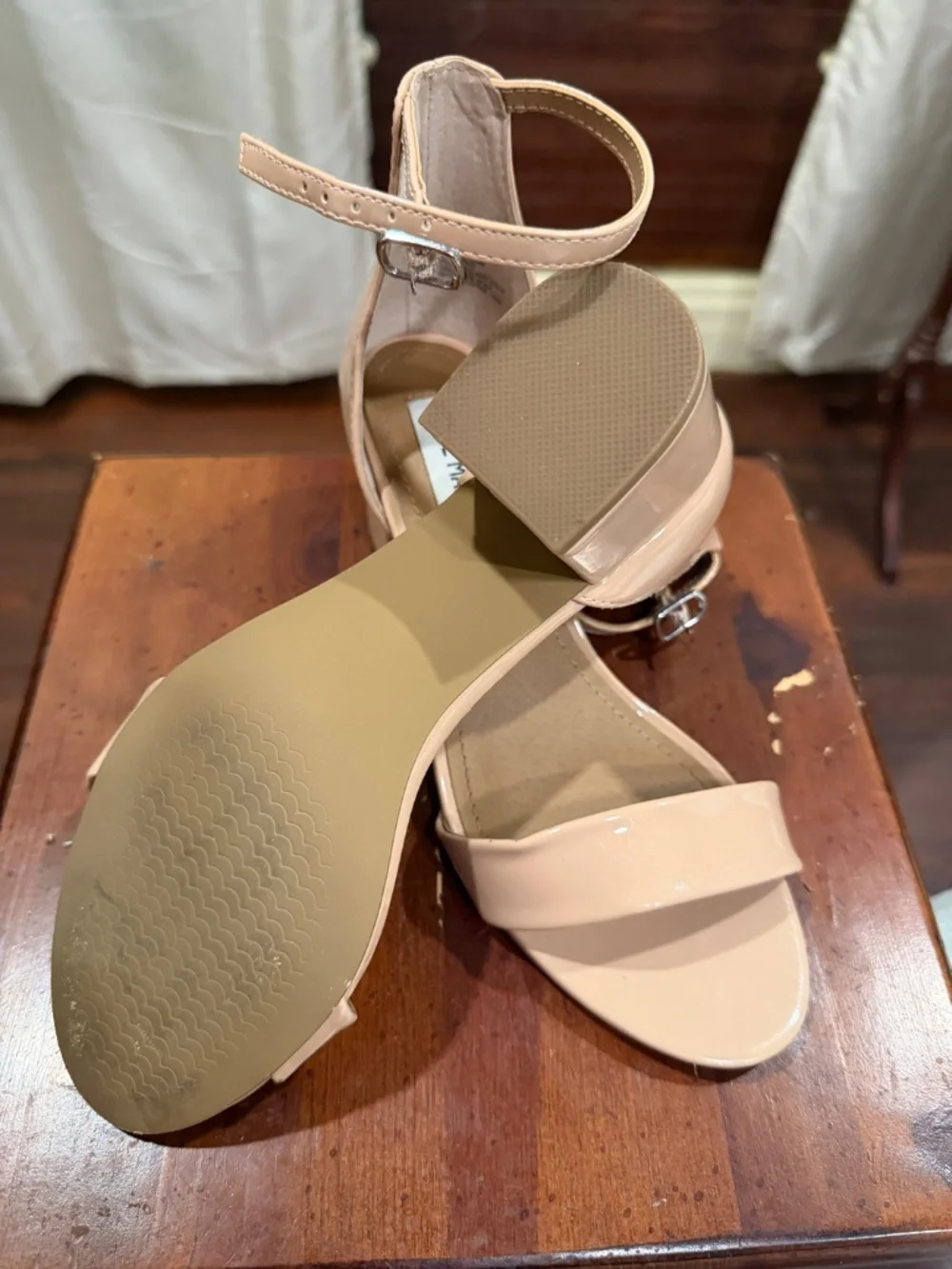 Steve Madden sandal